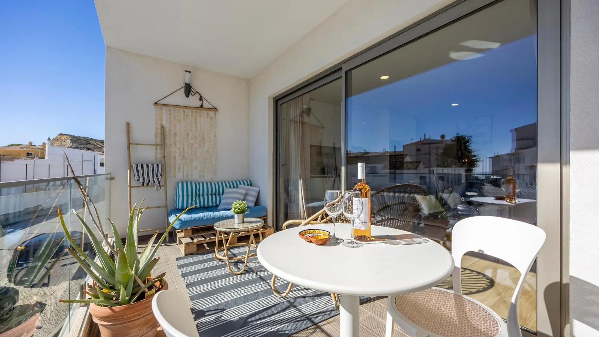 Filha Do Pisco Apartment Burgau